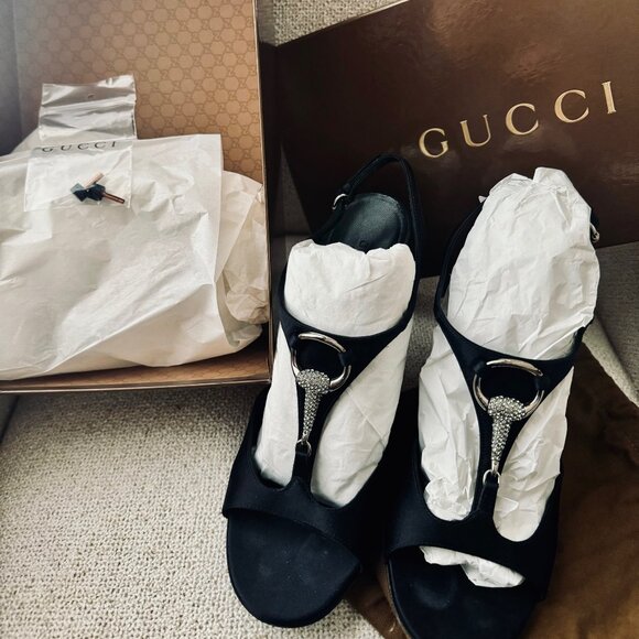 GUCCI BLACK HEELS WITH RHINESTONE HORSEBIT - Picture 1 of 6
